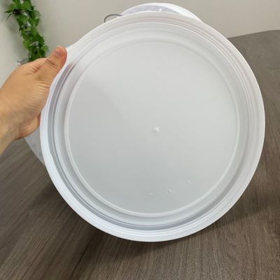 Cubo de plástico de 5 galones de fácil apertura con tapa de tornillo y accesorios de mango