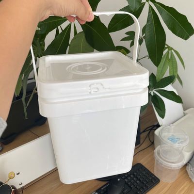 Cubo de plástico cuadrado de 5L para bebidas y cosméticos hecho de material de calidad alimentaria