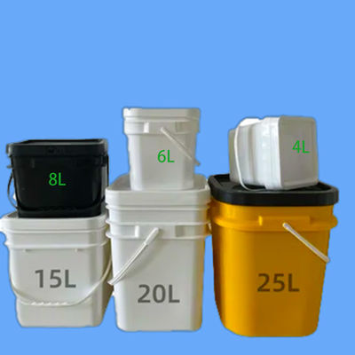 Cubo de plástico cuadrado transparente de 20L 25L con mango y accesorios de tapa para almacenamiento