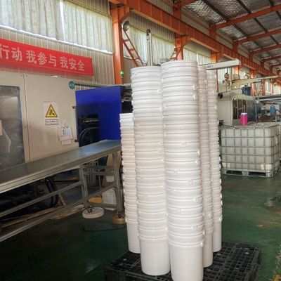 Baldes de plástico de 5 galones La combinación perfecta de durabilidad y funcionalidad