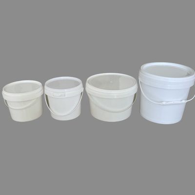 10L 12L 16L 18L 20L 25L Cubo de plástico rectangular de color blanco con tapa de Qingdao