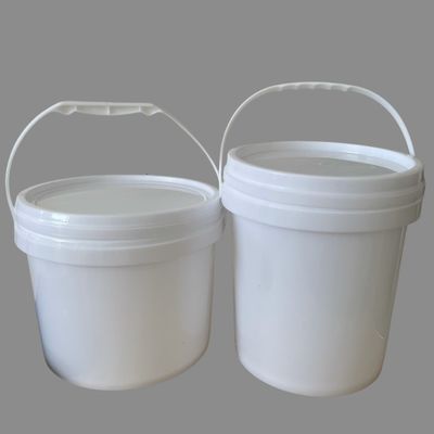 Baldes redondos o cuadrados de plástico de 5L con mango de hierro personalizables y duraderos