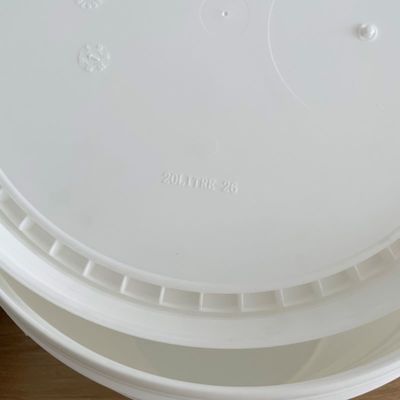 IML Impresión de un cubo de plástico de 20 litros con tapa fácil de abrir 5 galones baldes de pintura de plástico