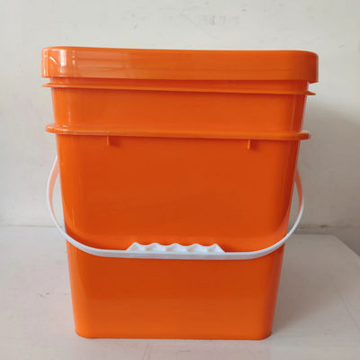 Personaliza las bañeras de 5 galones con una solución versátil de cubo cuadrado de plástico duradero