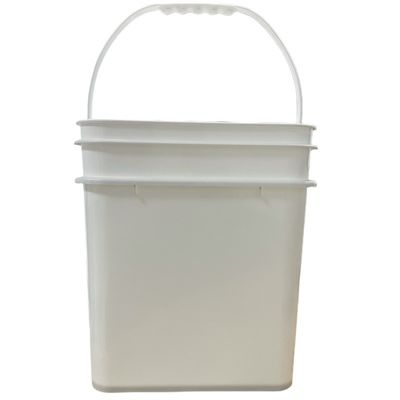 Cubo cuadrado de 15 litros para almacenar y transportar materiales
