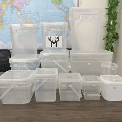 Cubo cuadrado de 2 galones de cubos para cubos de dulces y herramientas multifuncionales
