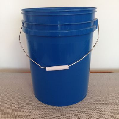 Suministro 5L 10L 15L 16L 18L 20L cubo de plástico redondo cubo de plástico con tapa y asequible