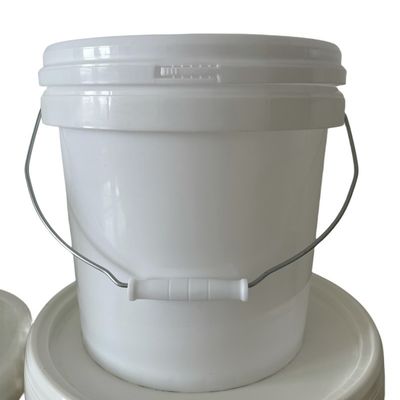 Cubo de plástico blanco de 5 galones con tapa de 20 litros y mango conveniente