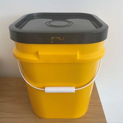 5L 10L 15L 20L 25L cuadrados de plástico cubo con tapa y mango Construcción de trabajo pesado esencial