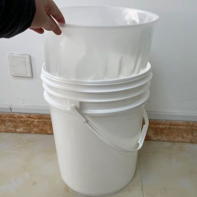 1.0 a 2.5 mm de espesor Cubo de plástico con mango de hierro y impresión de transferencia de calor