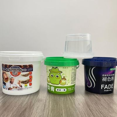 Yogur de dulces en cubos de plástico 300 ml 500 ml 1 L recipiente blanco con tapa